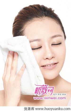 简单10步脸部按摩法-第10张图片-货源库 简单10步脸部按摩法-第10张图片-货源库