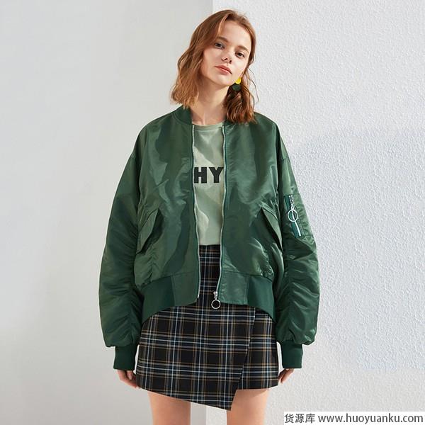 夹克造型轻松凹,春季混搭超时髦-第7张图片-货源库 夹克造型轻松凹,春季混搭超时髦-第7张图片-货源库