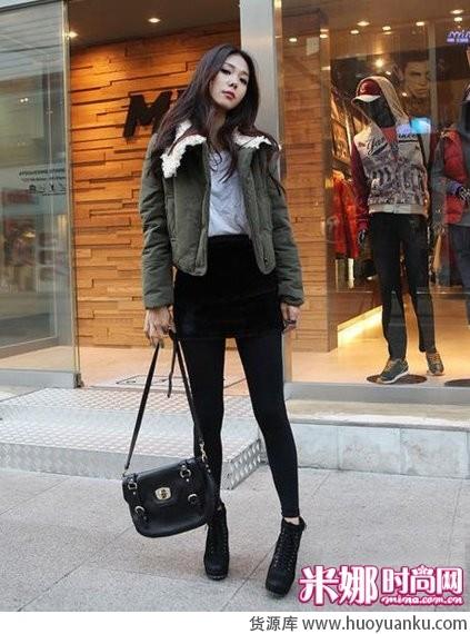 羽绒服怎么搭配才够亮眼-第6张图片-货源库 羽绒服怎么搭配才够亮眼-第6张图片-货源库