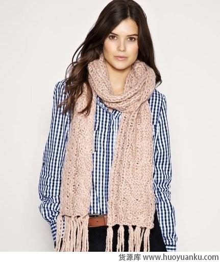 保暖百搭针织款围巾-第3张图片-货源库