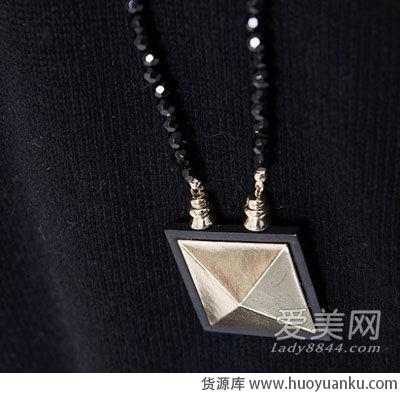 很赞很美的几款别致毛衣链-第8张图片-货源库