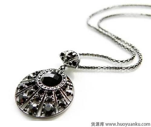 韩国最热毛衣链搭配毛衣不再愁-第12张图片-货源库