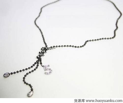 韩国最热毛衣链搭配毛衣不再愁-第14张图片-货源库