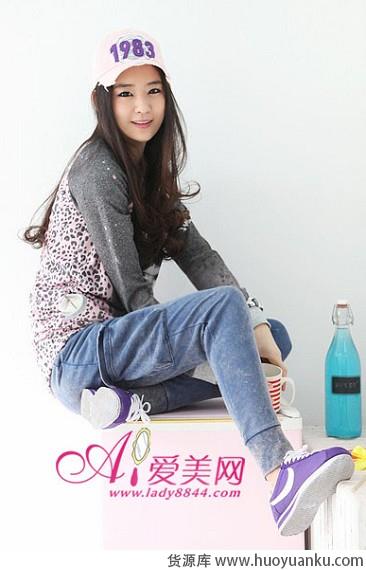 动感亮丽运动装-第3张图片-货源库