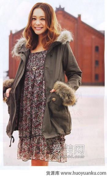 OL周末休闲装扮亲和力十足-第2张图片-货源库 OL周末休闲装扮亲和力十足-第2张图片-货源库