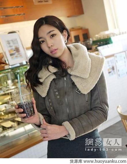 优雅与甜美相结合的靓丽外套-第3张图片-货源库