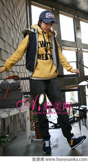 直筒牛仔裤穿出酷帅街头风-第8张图片-货源库