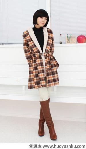 基本款高筒靴的出彩搭配-第4张图片-货源库 基本款高筒靴的出彩搭配-第4张图片-货源库