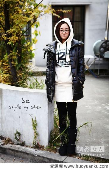 一件羽绒服的四种风格八款搭配-第7张图片-货源库 一件羽绒服的四种风格八款搭配-第7张图片-货源库