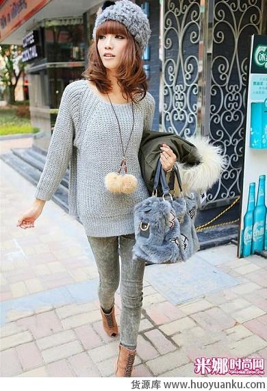 时尚毛衣美足整个冬天-第3张图片-货源库