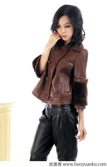 秋冬与皮衣共舞-第9张图片-货源库