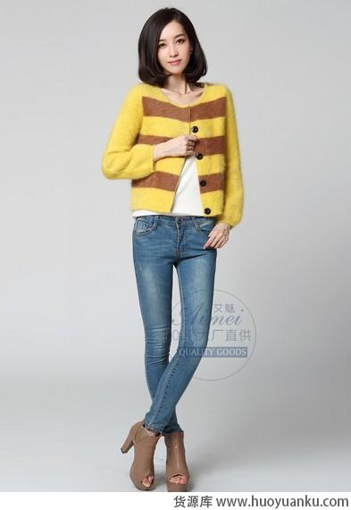 短款毛衣俏丽上身-第4张图片-货源库