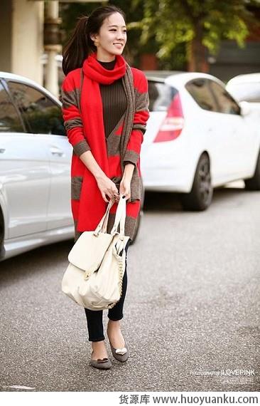 纯色围巾的大方搭配-第3张图片-货源库