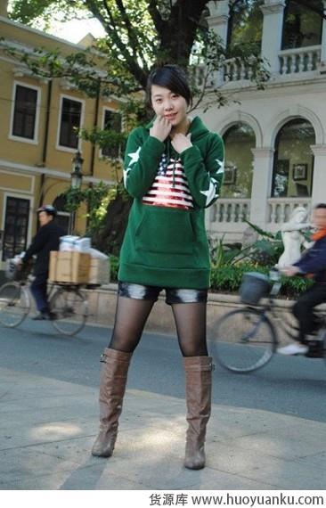 糖果色卫衣巧扮靓-第6张图片-货源库 糖果色卫衣巧扮靓-第6张图片-货源库