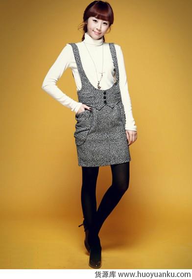 冬日连衣裙巧搭更具女人味-第2张图片-货源库 冬日连衣裙巧搭更具女人味-第2张图片-货源库