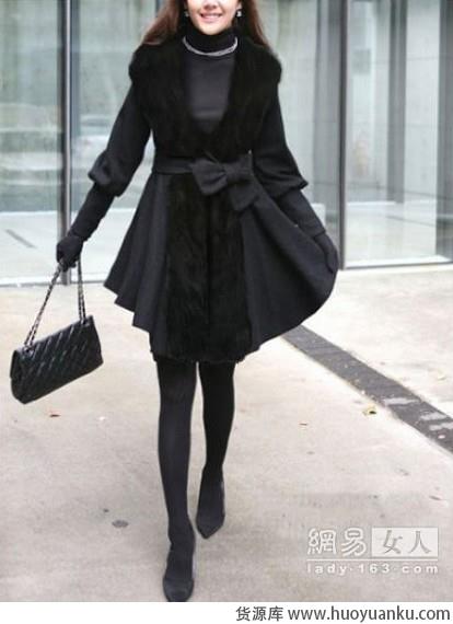 裙式大衣打造迷人风景-第6张图片-货源库 裙式大衣打造迷人风景-第6张图片-货源库