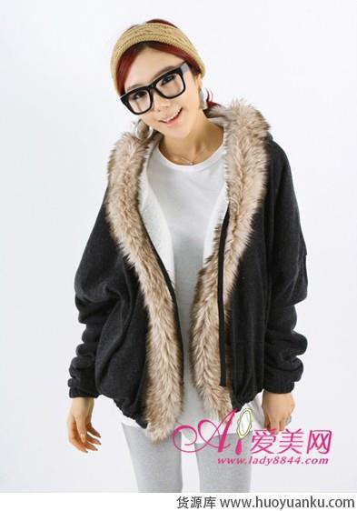 简约大方休闲外套-第1张图片-货源库 简约大方休闲外套-第1张图片-货源库