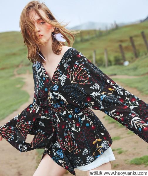 盛夏防晒挡冷气,两手抓才能万无一失-第20张图片-货源库 盛夏防晒挡冷气,两手抓才能万无一失-第20张图片-货源库