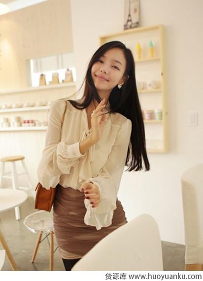 简约春装尽显淑女气质美-第15张图片-货源库