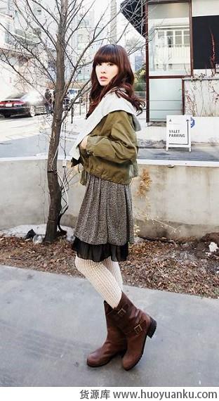 早春街头活力减龄装-第1张图片-货源库 早春街头活力减龄装-第1张图片-货源库