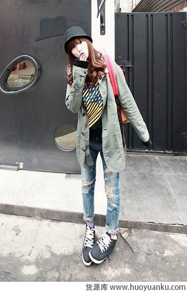 早春街头活力减龄装-第2张图片-货源库 早春街头活力减龄装-第2张图片-货源库