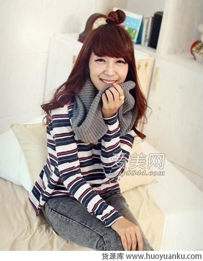 针织围脖的多风格搭配-第3张图片-货源库 针织围脖的多风格搭配-第3张图片-货源库